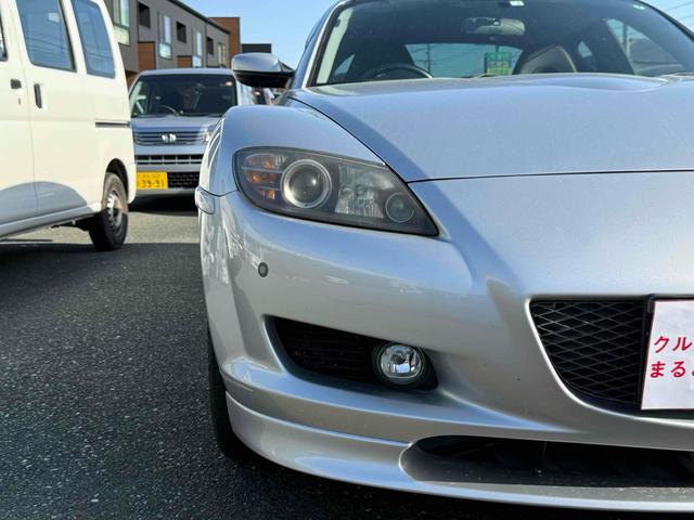 ＲＸ－８ タイプＥ　ＥＴＣ　オートクルーズコントロール　ＡＴ　ＨＩＤ　スマートキー　電動格納ミラー　アルミホイール　革シート　パワーシート　盗難防止システム　衝突安全ボディ　ＡＢＳ　ＥＳＣ　ＣＤ　エアコン（22枚目）