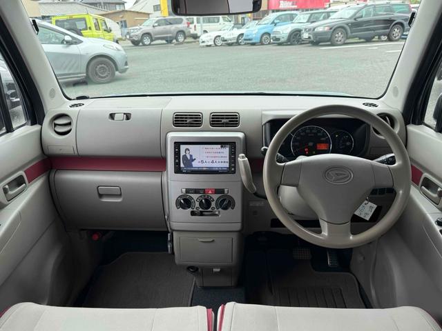 ムーヴコンテ Ｘスペシャル　ＥＴＣ　ナビ　ＴＶ　キーレスエントリー　電動格納ミラー　ベンチシート　ＣＶＴ　盗難防止システム　ＡＢＳ　ＣＤ　衝突安全ボディ　エアコン　パワーステアリング　パワーウィンドウ（2枚目）