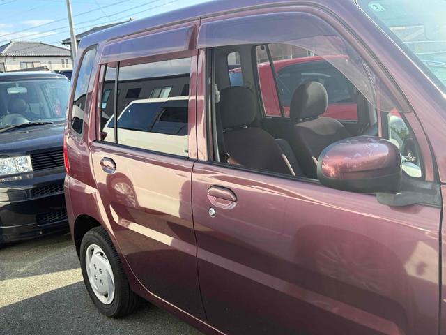 トッポ ジョイフィールド　ドライブレコーダー　キーレスエントリー　電動格納ミラー　ベンチシート　ＡＴ　盗難防止システム　ＣＤ　衝突安全ボディ　エアコン　パワーステアリング　パワーウィンドウ（18枚目）