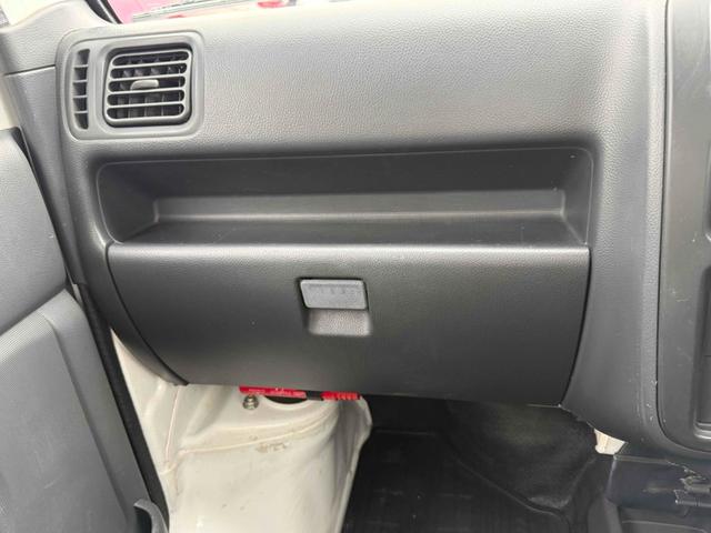 キャリイトラック 　軽トラック　エアコン（26枚目）