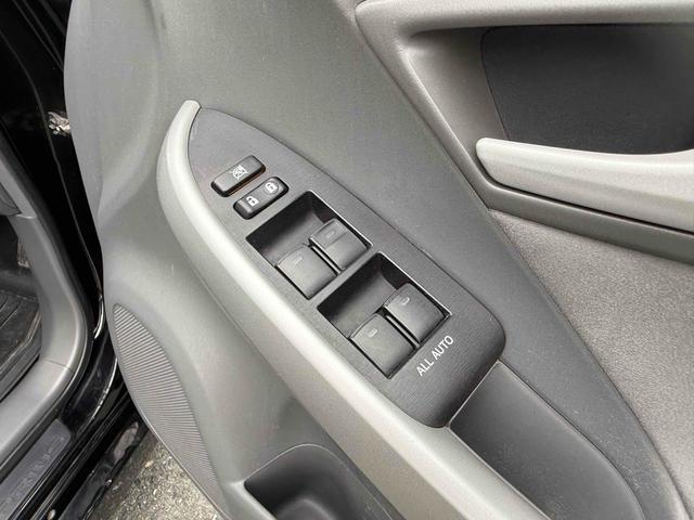 プリウス S ETC ナビ アルミホイール オートライト CVT スマートキー 電動格納ミラー 盗難防止システム 衝突安全ボディ ABS ESC エアコン パワーステアリング パワーウィンドウ(10枚目)