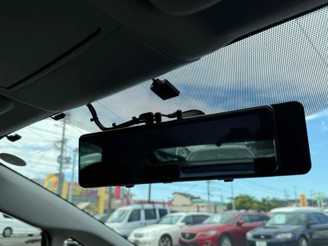 プリウス S ETC ナビ アルミホイール オートライト CVT スマートキー 電動格納ミラー 盗難防止システム 衝突安全ボディ ABS ESC エアコン パワーステアリング パワーウィンドウ(11枚目)