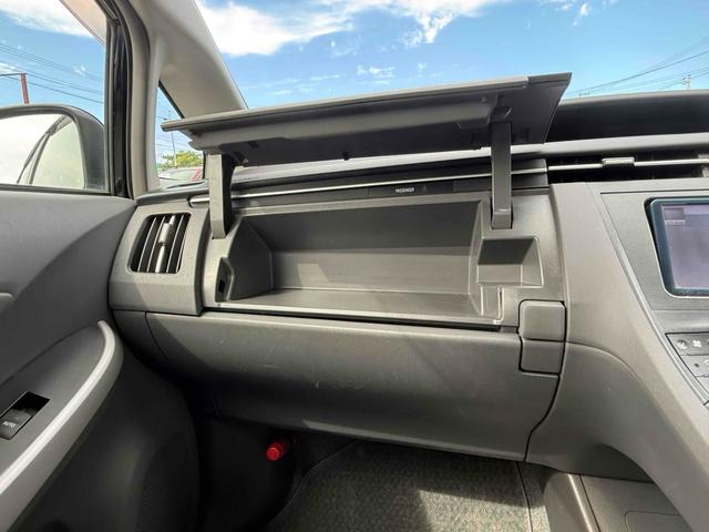 プリウス S ETC ナビ アルミホイール オートライト CVT スマートキー 電動格納ミラー 盗難防止システム 衝突安全ボディ ABS ESC エアコン パワーステアリング パワーウィンドウ(24枚目)