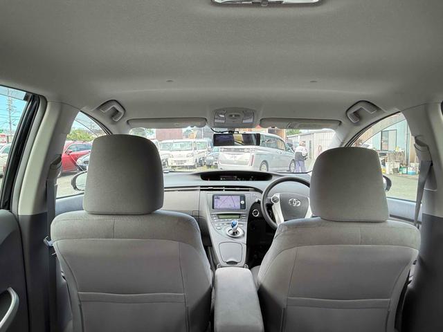 プリウス S ETC ナビ アルミホイール オートライト CVT スマートキー 電動格納ミラー 盗難防止システム 衝突安全ボディ ABS ESC エアコン パワーステアリング パワーウィンドウ(37枚目)
