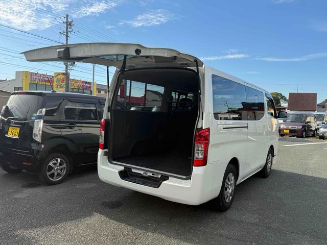 NV350キャラバンバン ロングライダープレミアムGX ドライブレコーダー ETC バックカメラ ナビ TV 両側スライドドア オートライト 電動格納ミラー AT エアコン パワーウィンドウ 運転席エアバッグ 助手席エアバッグ(42枚目)