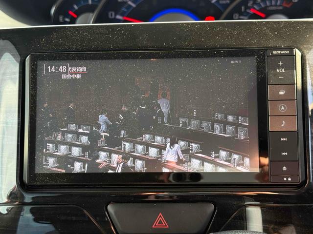 タント カスタムＲＳ　トップエディションＳＡＩＩ　ドライブレコーダー　ＥＴＣ　バックカメラ　両側電動スライドドア　ＴＶ　衝突被害軽減システム　オートライト　ＬＥＤヘッドランプ　スマートキー　アイドリングストップ　電動格納ミラー　ベンチシート　ＣＶＴ（4枚目）