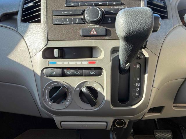 気温に合わせて直感的に操作することで、車内をいつでも快適に保てます。