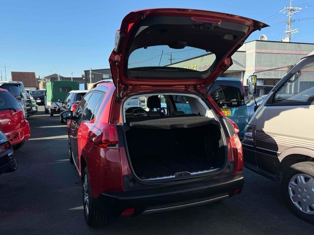 ご覧頂きまして誠に有難うございます！！是非ご来店して頂き、実際にご覧になって頂ければと思います。お客様からのご連絡をスタッフ一同、心よりお待ちしております