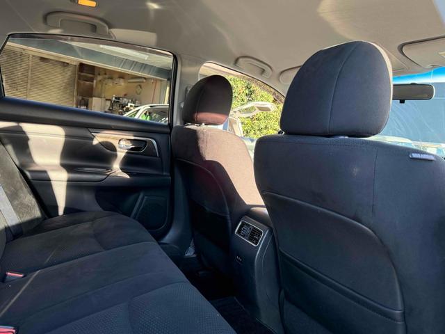 ティアナ XL ドライブレコーダー ETC バックカメラ ナビ TV アルミホイール オートライト HID CVT スマートキー 電動格納ミラー 盗難防止システム パワーシート ミュージックプレイヤー接続可(37枚目)