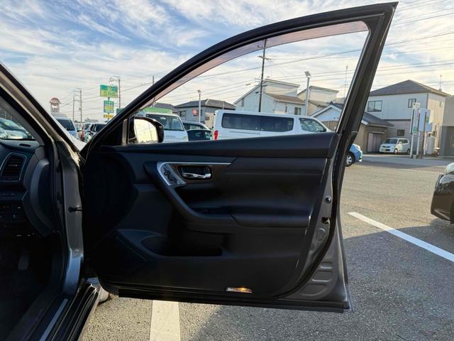 ティアナ XL ドライブレコーダー ETC バックカメラ ナビ TV アルミホイール オートライト HID CVT スマートキー 電動格納ミラー 盗難防止システム パワーシート ミュージックプレイヤー接続可(41枚目)