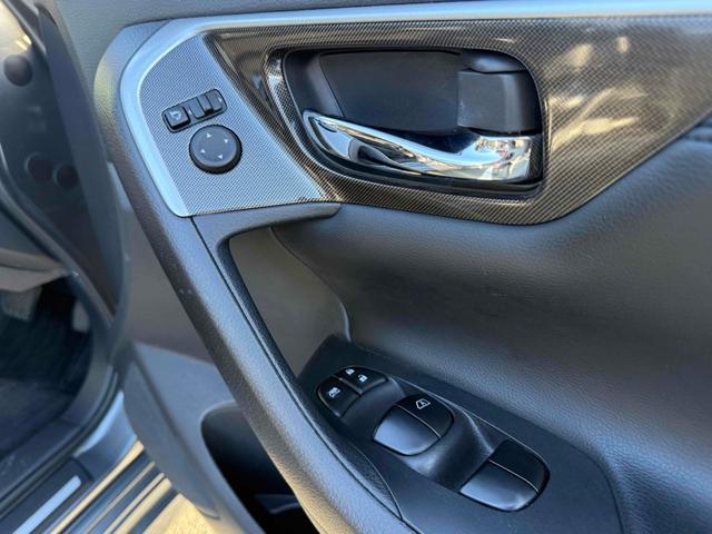 ティアナ XL ドライブレコーダー ETC バックカメラ ナビ TV アルミホイール オートライト HID CVT スマートキー 電動格納ミラー 盗難防止システム パワーシート ミュージックプレイヤー接続可(42枚目)