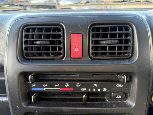 キャリイトラック ＫＣエアコン・パワステ　４ＷＤ　ＭＴ　エアコン（35枚目）