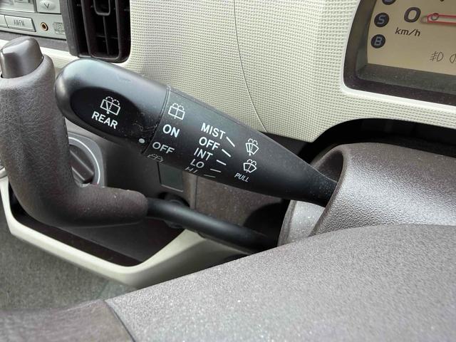 パッソ Ｘ　ユルリ　スマートキー　電動格納ミラー　ＣＶＴ　盗難防止システム　衝突安全ボディ　ベンチシート　ＡＢＳ　ＣＤ　ＭＤ　ミュージックプレイヤー接続可　エアコン　パワーステアリング　パワーウィンドウ（6枚目）