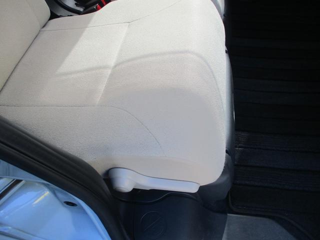 ムーヴキャンバス Ｘリミテッドメイクアップ　ＳＡＩＩ　純正８インチナビ・フルセグＴＶ・Ｂｌｕｅｔｏｏｔｈ・バックカメラ・両側電動スライドドア・禁煙車（29枚目）