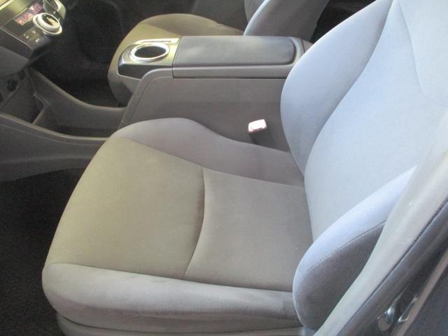 プリウスアルファ Ｓ　純正ＳＤナビ・フルセグＴＶ・Ｂｌｕｅｔｏｏｔｈ・バックカメラ・ＥＴＣ・車検９年６月まで（26枚目）