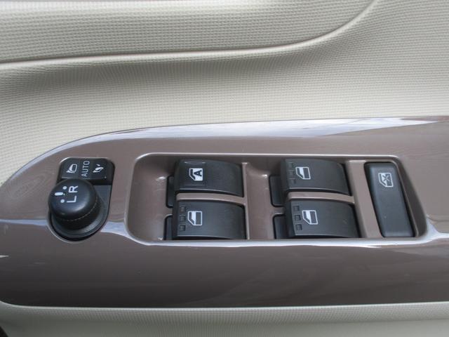 ムーヴキャンバス 　１オーナー車・純正８インチナビ・全方位モニター・バックカメラ・両側電動スライドドア・ワンオーナー・記録簿付き・Ｂｌｕｅｔｏｏｔｈ接続・ＣＤプレーヤー・アイドリングストップ・キーレスエントリー（19枚目）