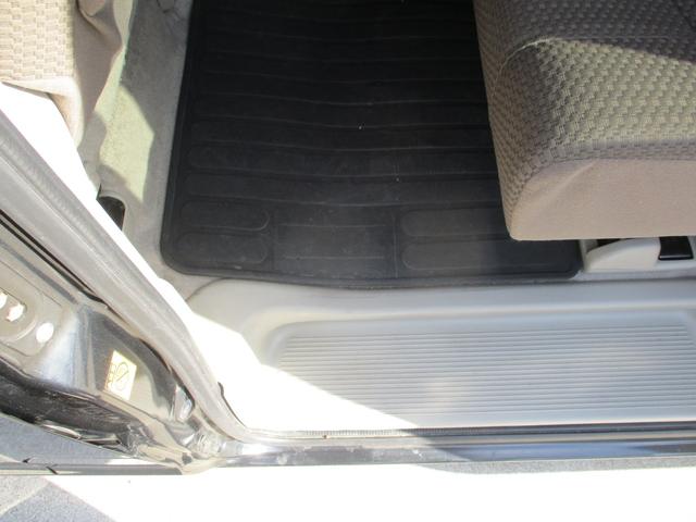 NV100クリッパーバン GXターボ 1オーナー・禁煙車・純正ナビ・フルセグTV・バックカメラ・ETC・ドラレコ・ターボ車(22枚目)