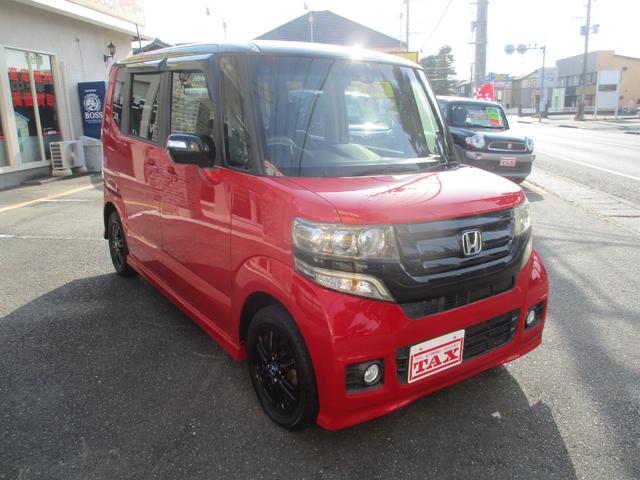 Ｎ－ＢＯＸカスタム ２トーンカラースタイル　Ｇ・Ｌパッケージ　禁煙車　社外ＳＤナビ　フルセグＴＶ　バックカメラ　両側電動スライドドア　ブラック純正アルミ　ドラレコ（4枚目）
