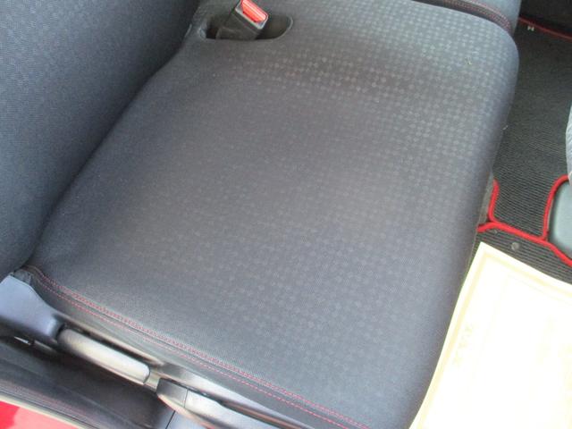 Ｎ－ＢＯＸカスタム ２トーンカラースタイル　Ｇ・Ｌパッケージ　禁煙車　社外ＳＤナビ　フルセグＴＶ　バックカメラ　両側電動スライドドア　ブラック純正アルミ　ドラレコ（12枚目）