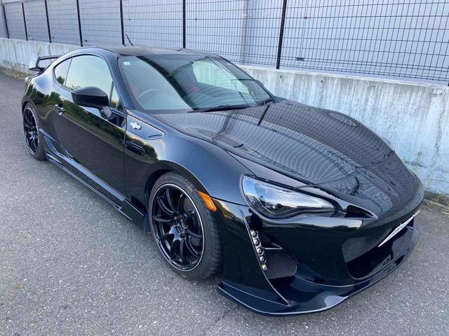８６ ＧＴ　ＢＬＩＴＺエアロスピードＲコンセプト　６ＭＴ　ＶＬＡＮＤヘッドライト　Ｂｌｕｅｔｏｏｔｈ　ＶＡＬＥＮＴＩサイドマーカー　クイックリリース　ＡＲＲＯＷＺ車高調　ＥＴＣ　禁煙車（15枚目）
