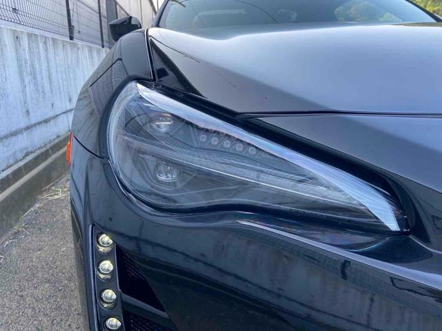 ８６ ＧＴ　ＢＬＩＴＺエアロスピードＲコンセプト　６ＭＴ　ＶＬＡＮＤヘッドライト　Ｂｌｕｅｔｏｏｔｈ　ＶＡＬＥＮＴＩサイドマーカー　クイックリリース　ＡＲＲＯＷＺ車高調　ＥＴＣ　禁煙車（23枚目）