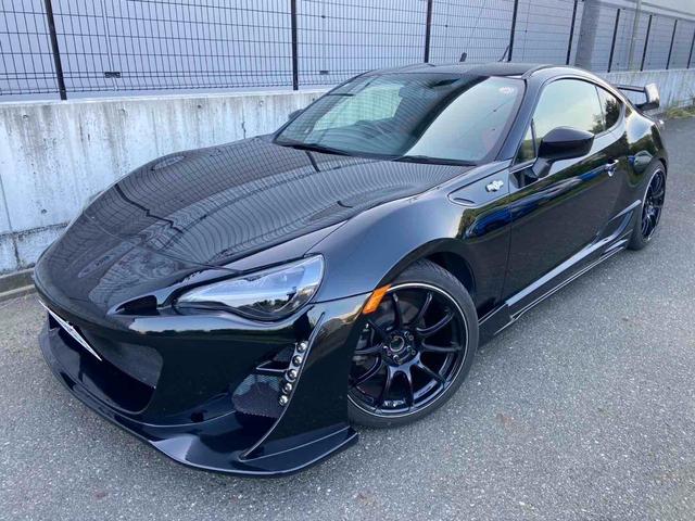 ８６ ＧＴ　ＢＬＩＴＺエアロスピードＲコンセプト　６ＭＴ　ＶＬＡＮＤヘッドライト　Ｂｌｕｅｔｏｏｔｈ　ＶＡＬＥＮＴＩサイドマーカー　クイックリリース　ＡＲＲＯＷＺ車高調　ＥＴＣ　禁煙車（25枚目）