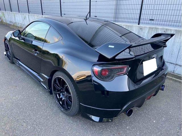 ８６ ＧＴ　ＢＬＩＴＺエアロスピードＲコンセプト　６ＭＴ　ＶＬＡＮＤヘッドライト　Ｂｌｕｅｔｏｏｔｈ　ＶＡＬＥＮＴＩサイドマーカー　クイックリリース　ＡＲＲＯＷＺ車高調　ＥＴＣ　禁煙車（33枚目）
