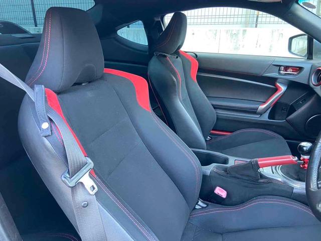 ８６ ＧＴ　ＢＬＩＴＺエアロスピードＲコンセプト　６ＭＴ　ＶＬＡＮＤヘッドライト　Ｂｌｕｅｔｏｏｔｈ　ＶＡＬＥＮＴＩサイドマーカー　クイックリリース　ＡＲＲＯＷＺ車高調　ＥＴＣ　禁煙車（47枚目）