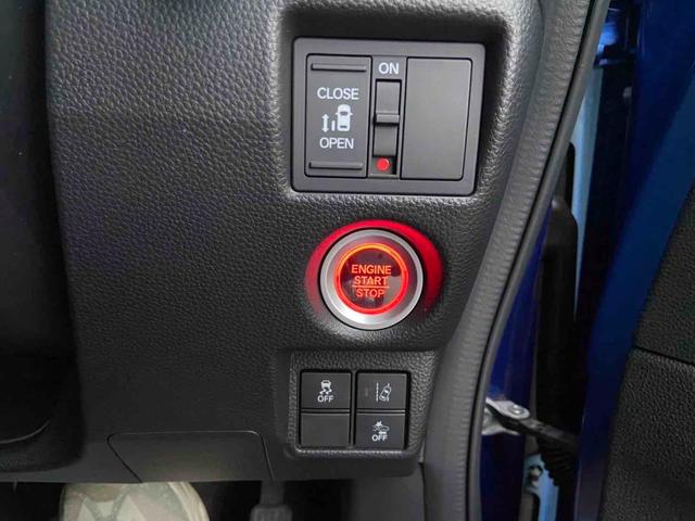 Ｎ－ＢＯＸカスタム Ｇ・Ｌホンダセンシング　サイドカメラ　オートＬＥＤ　助手席エアバッグ　車線逸脱警報装置　キーレス　アイドリングＳＴ　スマ－トキ－　リアカメラ　ＥＴＣ（7枚目）