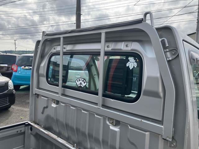 キャリイトラック ＫＣエアコン・パワステ　パートタイム４ＷＤ　ＡＴ　エアコン　パワーステアリング　ＣＤ　オドメーター表示不良（12枚目）