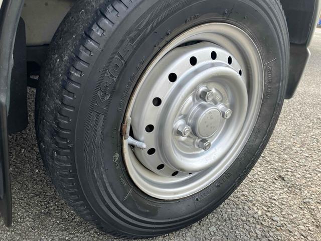 キャリイトラック ＫＣエアコン・パワステ　パートタイム４ＷＤ　ＡＴ　エアコン　パワーステアリング　ＣＤ　オドメーター表示不良（15枚目）