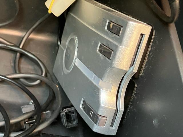 ワゴンR スティングレーT インタークーラーターボ スマートキー 社外オーディオ HIDヘッドライト 純正エアロ アルミホイール(26枚目)