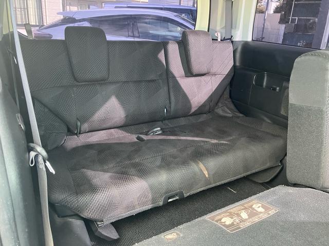 ステップワゴンスパーダ Ｚ　ＨＤＤナビエディション　バックカメラ　コンフォートビューパッケージ　両側電動スライドドア　スマートキー　スペアキー　ＨＩＤヘッドライト　オートライト　アクティブコーナリングライト　ＥＴＣ（14枚目）