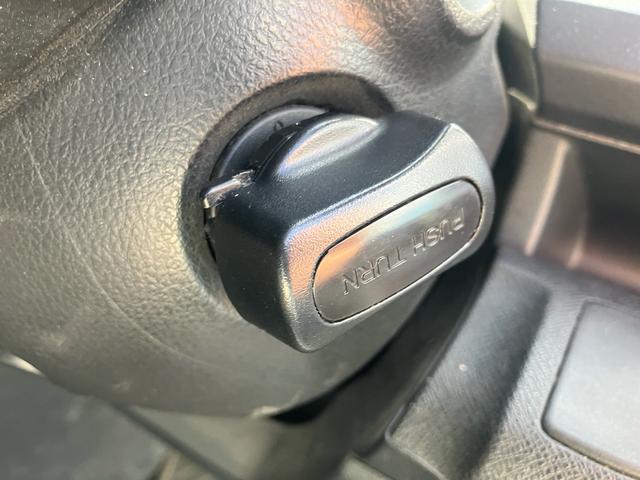 ステップワゴンスパーダ Ｚ　ＨＤＤナビエディション　バックカメラ　コンフォートビューパッケージ　両側電動スライドドア　スマートキー　スペアキー　ＨＩＤヘッドライト　オートライト　アクティブコーナリングライト　ＥＴＣ（22枚目）