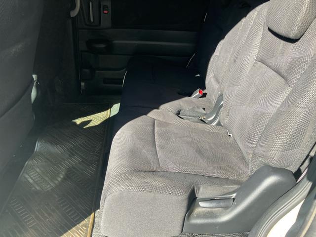 ステップワゴンスパーダ Ｚ　ＨＤＤナビエディション　バックカメラ　コンフォートビューパッケージ　両側電動スライドドア　スマートキー　スペアキー　ＨＩＤヘッドライト　オートライト　アクティブコーナリングライト　ＥＴＣ（44枚目）