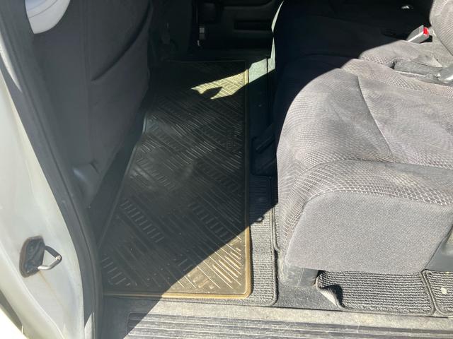 ステップワゴンスパーダ Ｚ　ＨＤＤナビエディション　バックカメラ　コンフォートビューパッケージ　両側電動スライドドア　スマートキー　スペアキー　ＨＩＤヘッドライト　オートライト　アクティブコーナリングライト　ＥＴＣ（45枚目）