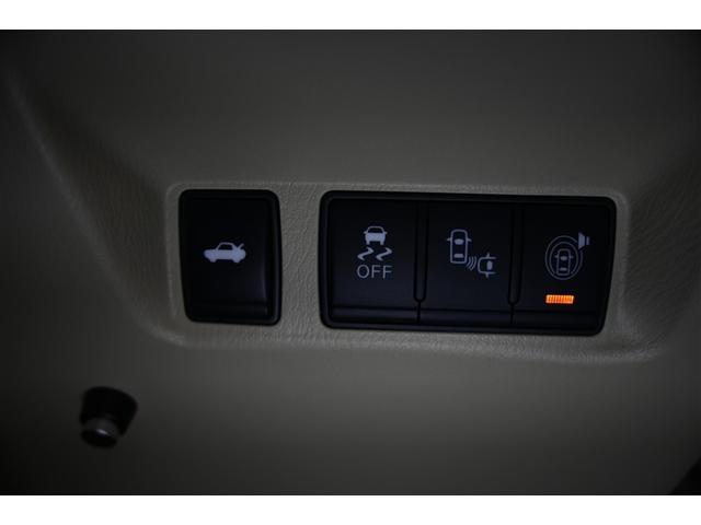 フーガ ３７０ＧＴ　衝突被害軽減システム　オートクルーズコントロール　ＬＥＤヘッドランプ　ＨＤＤナビ　バックカメラ　ＥＴＣ　ドラレコ　フルセグ　ミュージックプレイヤー接続可　ＤＶＤ再生　ＣＤ　アルミホイール　スマートキー（23枚目）