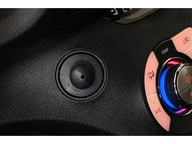 シエンタ ハイブリッド　ファンベースＧ　ハイブリッド　衝突被害軽減システム　両側電動スライド　オートクルーズコントロール　ＬＥＤヘッドランプ　メモリーナビ　バックカメラ　ＥＴＣ　フルセグ　ＤＶＤ再生　ＣＤ　社外アルミホイール　スマートキー（16枚目）