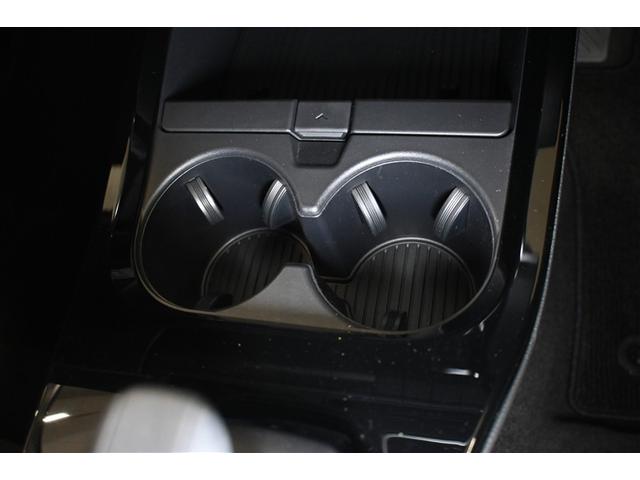 プリウス G ハイブリッド 衝突被害軽減システム オートクルーズコントロール LEDヘッドランプ 100V電源 バックカメラ ETC ドラレコ フルセグ ミュージックプレイヤー接続可 アルミホイール スマートキー(12枚目)