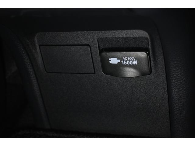 プリウス G ハイブリッド 衝突被害軽減システム オートクルーズコントロール LEDヘッドランプ 100V電源 バックカメラ ETC ドラレコ フルセグ ミュージックプレイヤー接続可 アルミホイール スマートキー(17枚目)