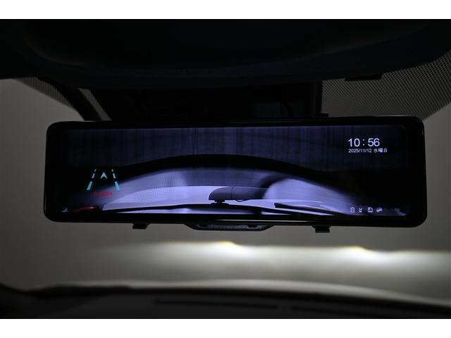 今人気のデジタルインナーミラー型ドライブレコーダー装備！事故の際に証拠を残せて安心です。