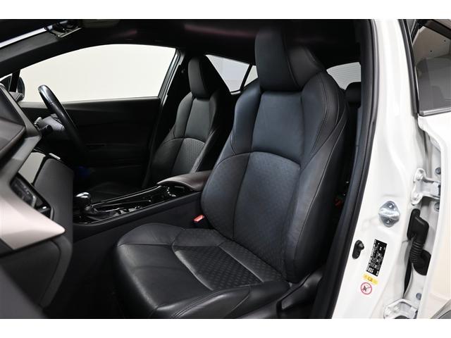 まるごとクリーニングでは前席を外してシート下まで徹底洗浄。消臭＆除菌効果あり、更に清潔感がＵＰ！