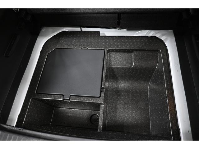 ロッキー プレミアムＧ　ＨＥＶ　ハイブリッド　衝突被害軽減システム　オートクルーズコントロール　ＬＥＤヘッドランプ　メモリーナビ　バックカメラ　ＥＴＣ　ドラレコ　フルセグ　ミュージックプレイヤー接続可　ＤＶＤ再生　ＣＤ　スマートキー（30枚目）