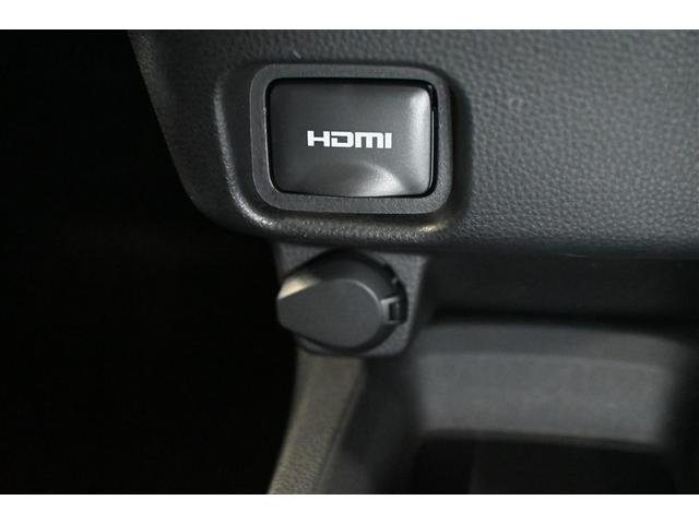 ノア ハイブリッドＳ－Ｚ　ハイブリッド　衝突被害軽減システム　両側電動スライド　オートクルーズコントロール　ＬＥＤヘッドランプ　１００Ｖ電源　メモリーナビ　後席モニター　バックカメラ　ＥＴＣ　ドラレコ　フルセグ　ＤＶＤ再生（12枚目）