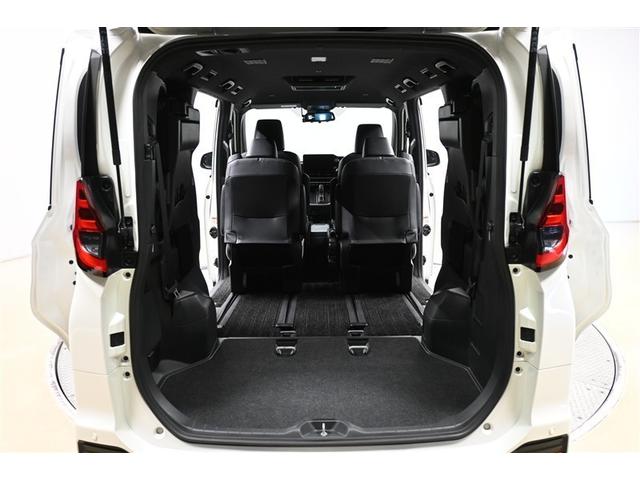 ノア ハイブリッドＳ－Ｚ　ハイブリッド　衝突被害軽減システム　両側電動スライド　オートクルーズコントロール　ＬＥＤヘッドランプ　１００Ｖ電源　メモリーナビ　後席モニター　バックカメラ　ＥＴＣ　ドラレコ　フルセグ　ＤＶＤ再生（31枚目）