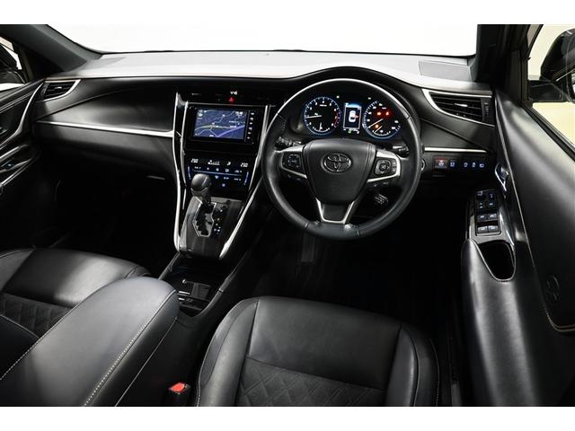 ハリアー エレガンス　衝突被害軽減システム　オートクルーズコントロール　ＬＥＤヘッドランプ　メモリーナビ　バックカメラ　ＥＴＣ　ドラレコ　フルセグ　ＤＶＤ再生　ＣＤ　アルミホイール　スマートキー　キーレス　電動シート（4枚目）