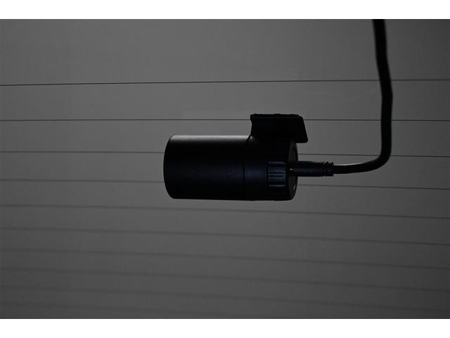 ハリアー エレガンス　衝突被害軽減システム　オートクルーズコントロール　ＬＥＤヘッドランプ　メモリーナビ　バックカメラ　ＥＴＣ　ドラレコ　フルセグ　ＤＶＤ再生　ＣＤ　アルミホイール　スマートキー　キーレス　電動シート（18枚目）