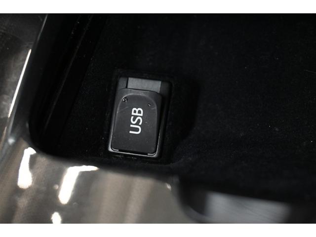 クラウンハイブリッド アスリートＳ　ハイブリッド　衝突被害軽減システム　オートクルーズコントロール　ＨＩＤヘッドライト　ＨＤＤナビ　バックカメラ　ＥＴＣ　ドラレコ　フルセグ　ミュージックプレイヤー接続可　ＤＶＤ再生　ＣＤ　アルミホイール（13枚目）