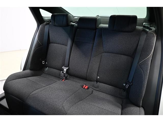 クラウンクロスオーバー Gアドバンスド 展示・試乗車 4WD ハイブリッド 衝突被害軽減システム オートクルーズコントロール LEDヘッドランプ 100V電源 バックカメラ ETC ドラレコ フルセグ ミュージックプレイヤー接続可 キーレス(30枚目)