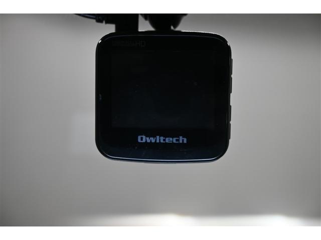 今人気のドライブレコーダー装備！事故の際に証拠を残せて安心です。